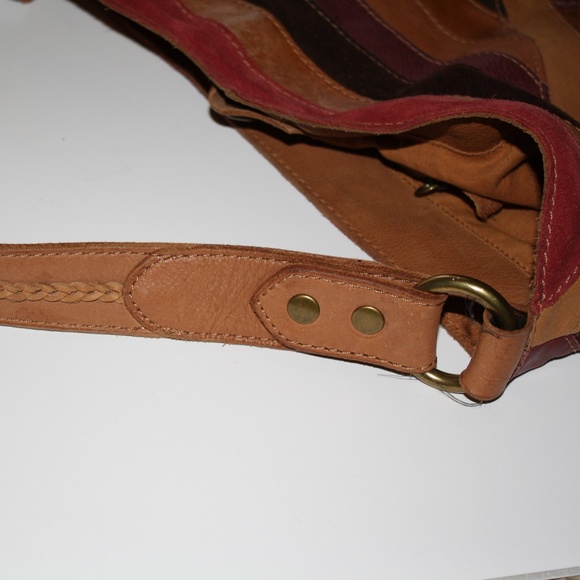 LUCKY BRAND multi - color chevron shoulder bag - Picture 5 of 7